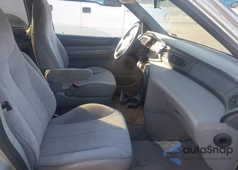 1998 Ford Windstar Wagon из США, поврежденный, VIN 2FMZA5140WBC04416